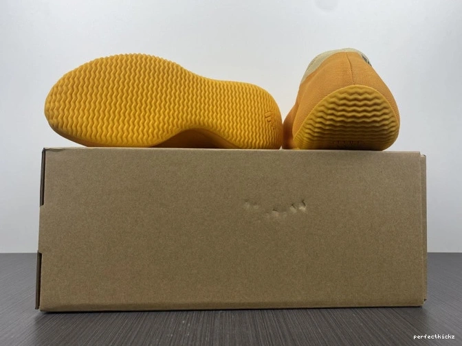 GW5353 Adidas Yeezy Sulfur Knit RNR 0811